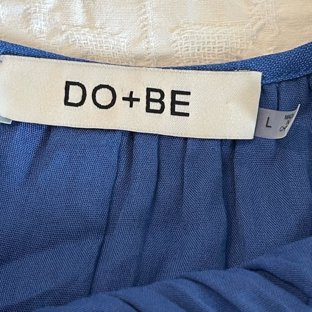 DO+BE dress ruffled periwinkle blue size large polyester rayon blend - Picture 4 of 7